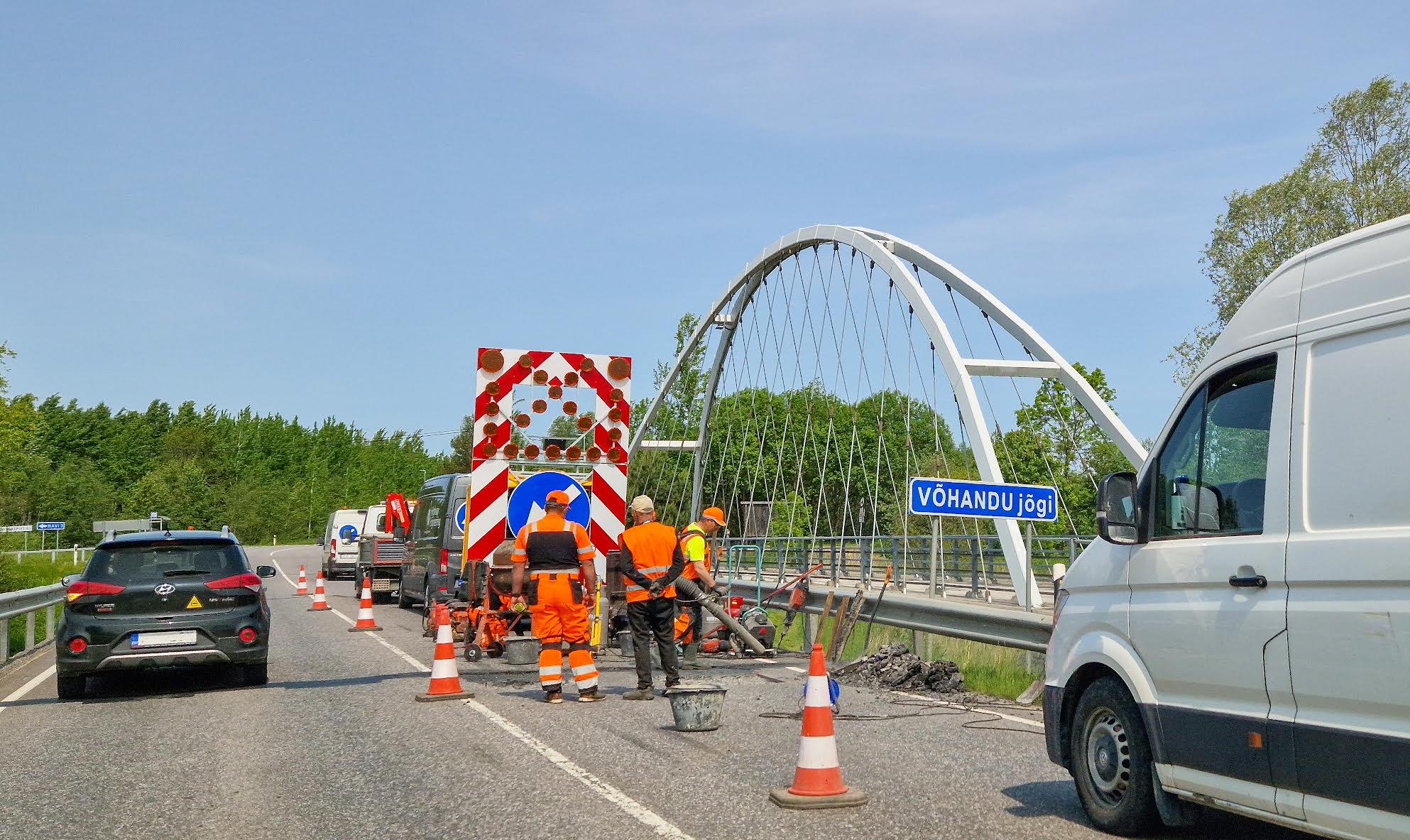 Suvekuud toovad teedele tavapärasest rohkem piiranguid